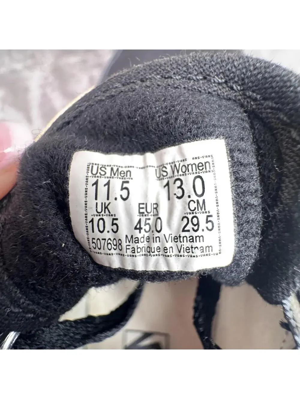 Vans Old Skool Shoes Mens Size 11.5 Black Canvas Low Top Skate Sneakers Casual - Picture 4 of 12